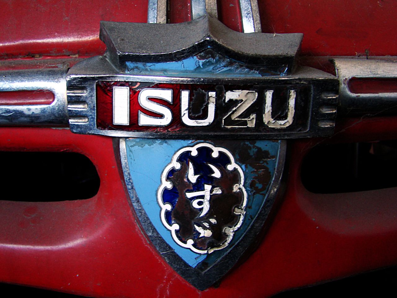 Detail Logo Isuzu Nomer 47