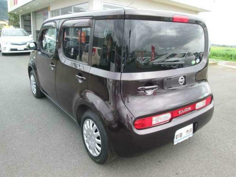 Detail Nissan Cube Carpet Nomer 45