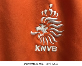 Detail Logo Knvb Belanda Nomer 45