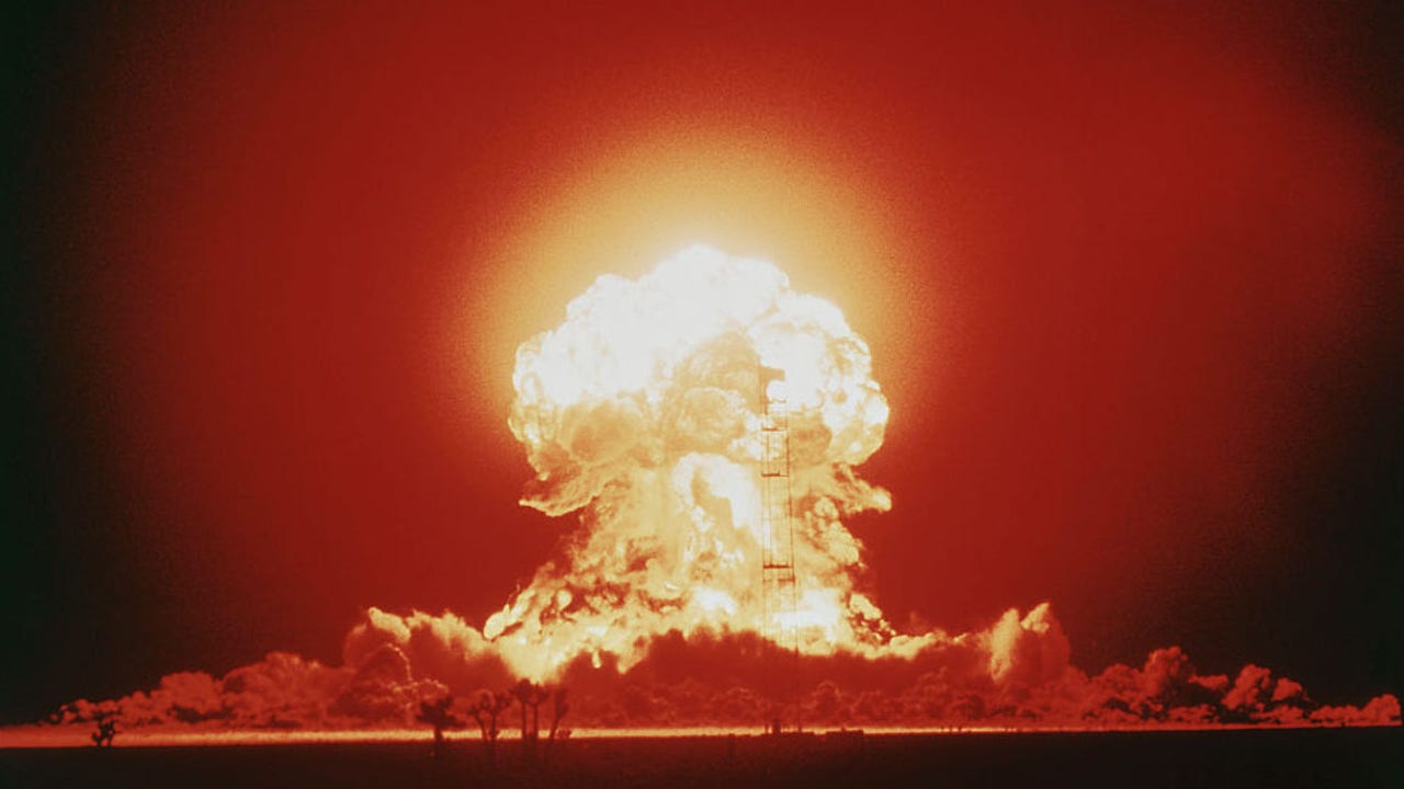 Detail Nuclear Explosion Image Nomer 3