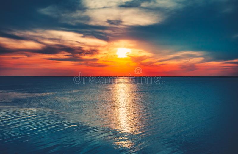 Detail Ocean Background Nomer 41