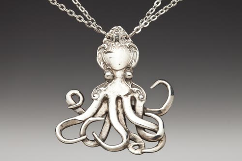 Detail Octopus Fork Necklace Nomer 49