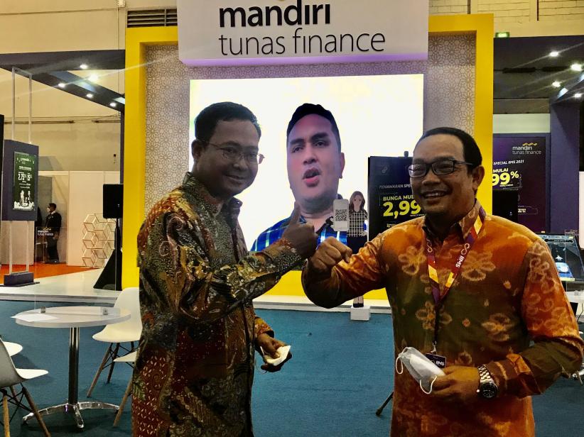 Detail Logo Mandiri Tunas Finance Nomer 38