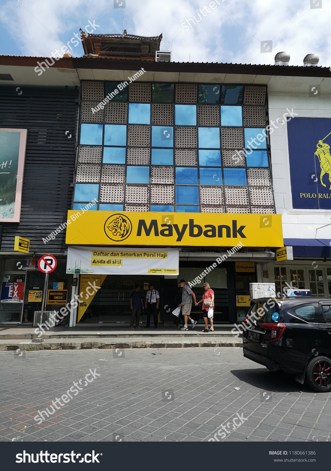 Detail Logo Maybank Indonesia Nomer 22