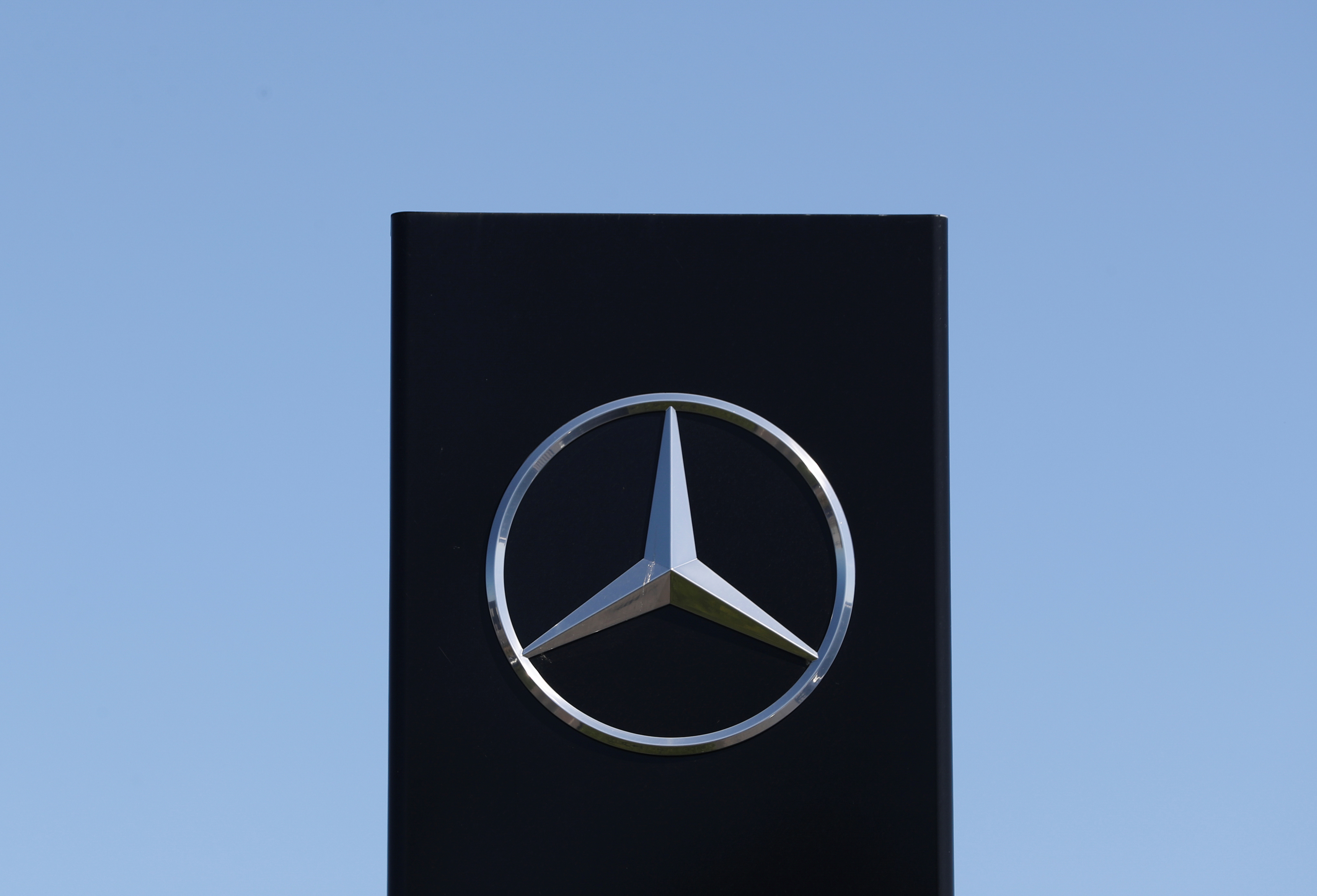 Detail Logo Mercedes Benz Nomer 21