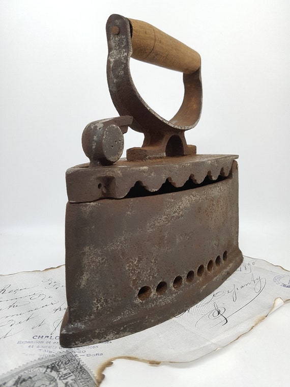 Detail Old Iron For Clothes Nomer 16
