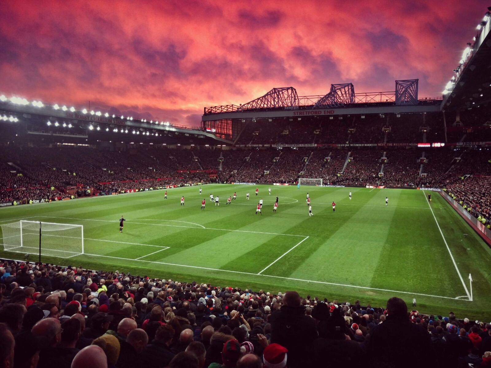 Detail Old Trafford Wallpaper Nomer 9