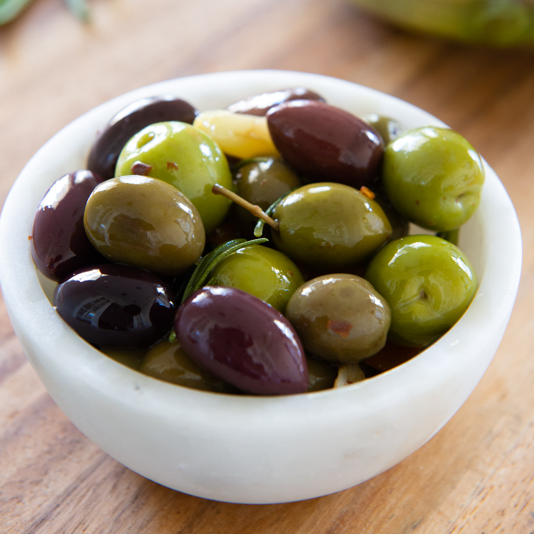 Detail Olives Images Nomer 29