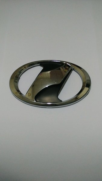 Detail Logo Mobil Alphard Nomer 17