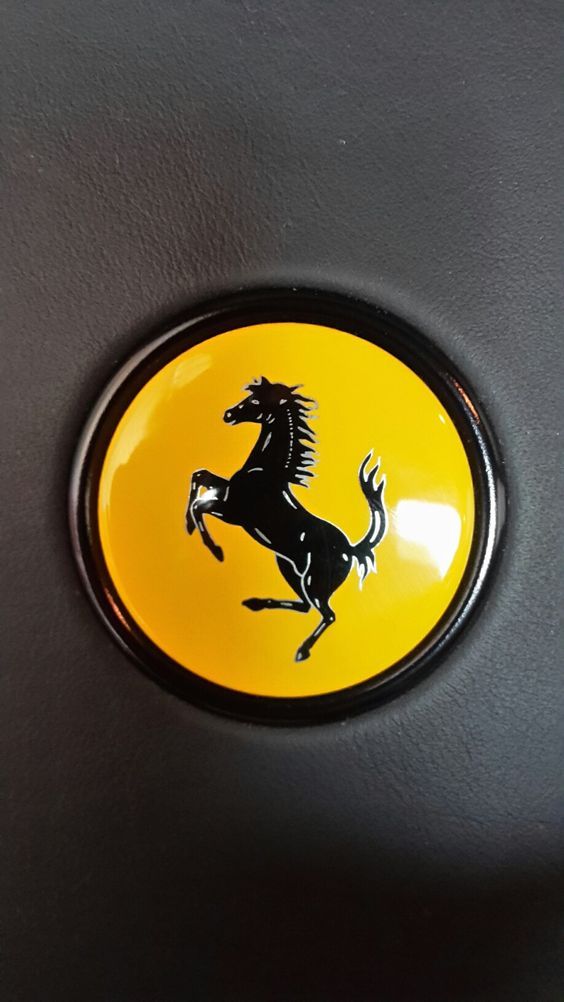 Detail Logo Mobil Ferrari Nomer 18