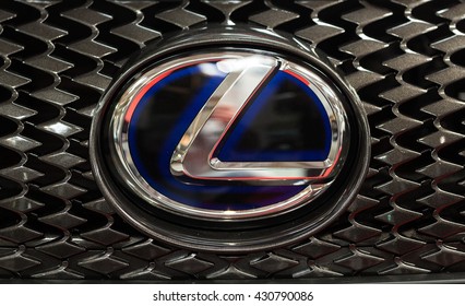 Detail Logo Mobil Lexus Nomer 34