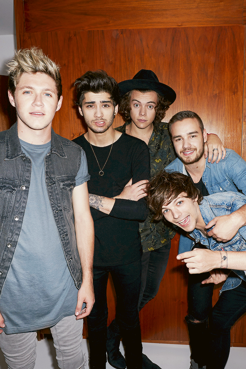 Detail One Direction Hd Wallpaper Nomer 28