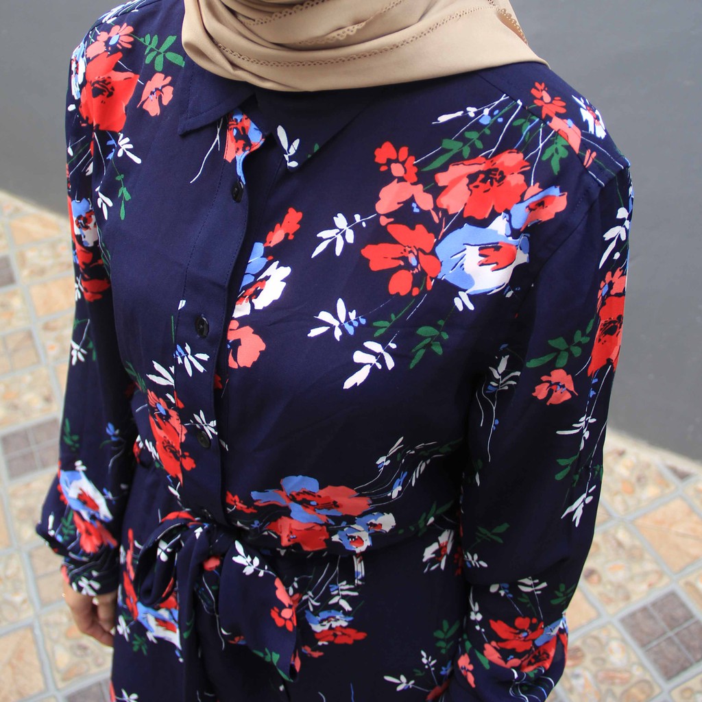 Detail Ootd Baju Biru Dongker Nomer 48