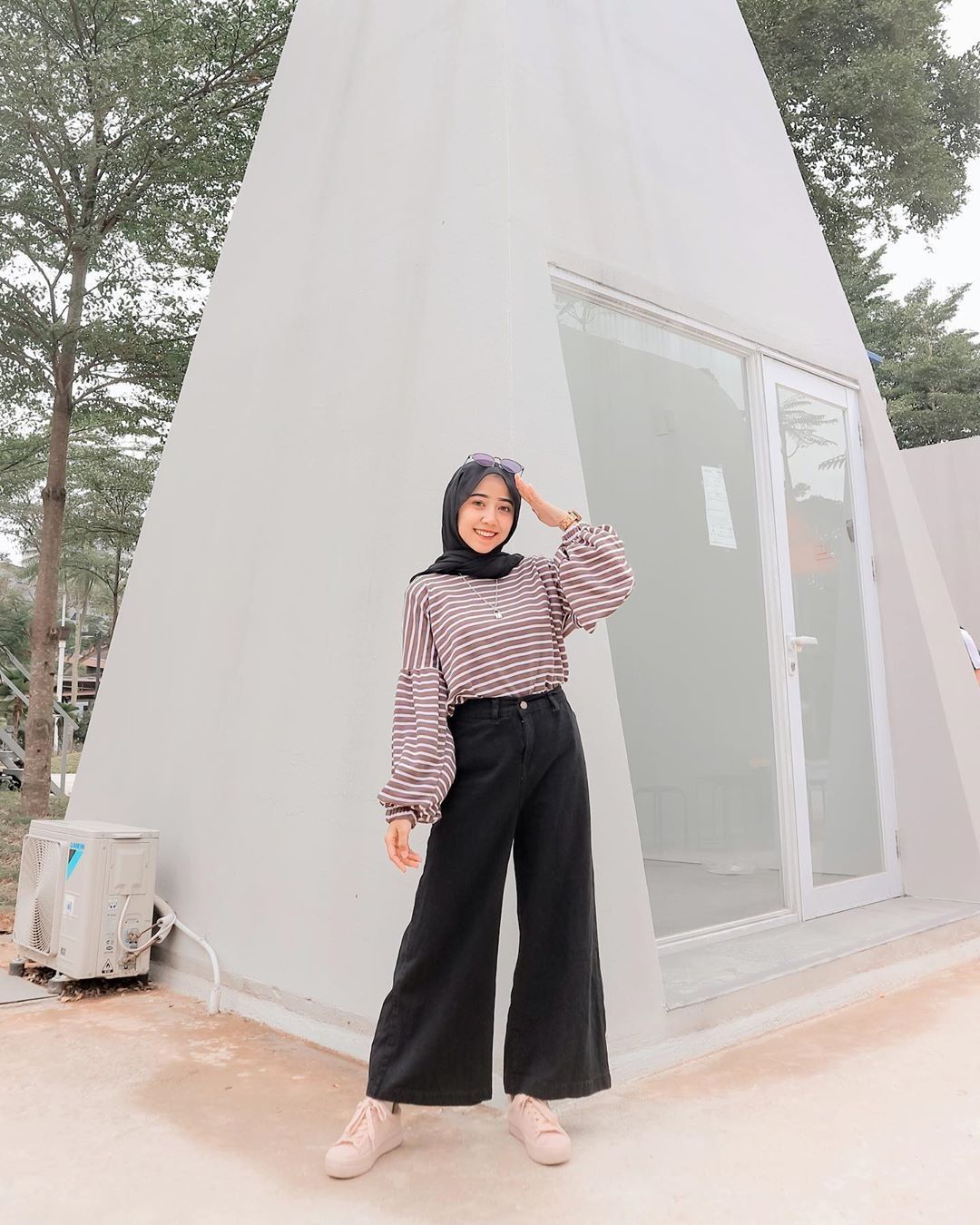 Detail Ootd Di Rumah Nomer 20