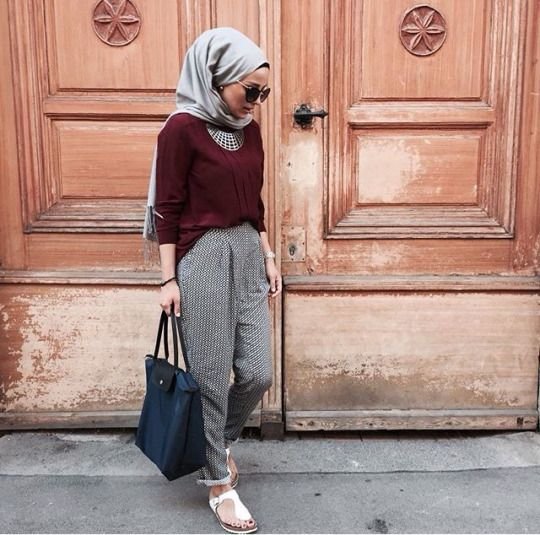 Detail Ootd Hijab Warna Maroon Nomer 13