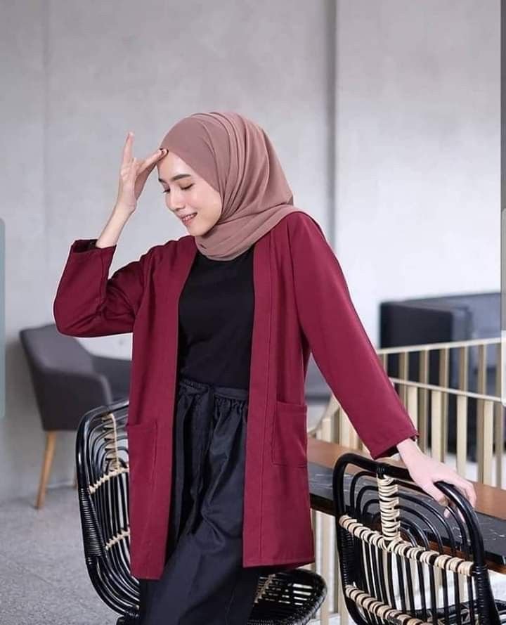 Detail Ootd Hijab Warna Maroon Nomer 30