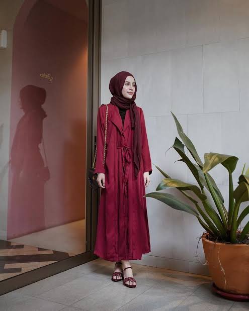 Detail Ootd Hijab Warna Maroon Nomer 41
