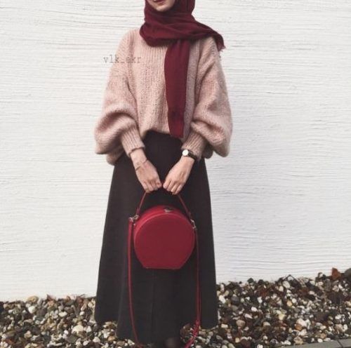 Detail Ootd Hijab Warna Maroon Nomer 44