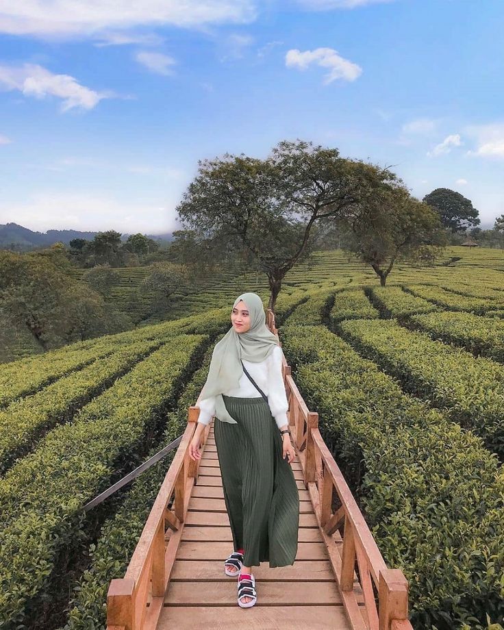 Detail Ootd Ke Puncak Hijab Nomer 24