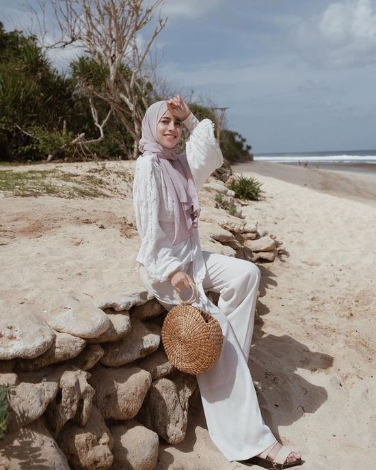 Detail Ootd Pantai Simple Non Hijab Nomer 56