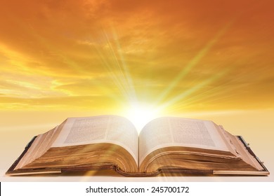 Open Bibles Images - KibrisPDR