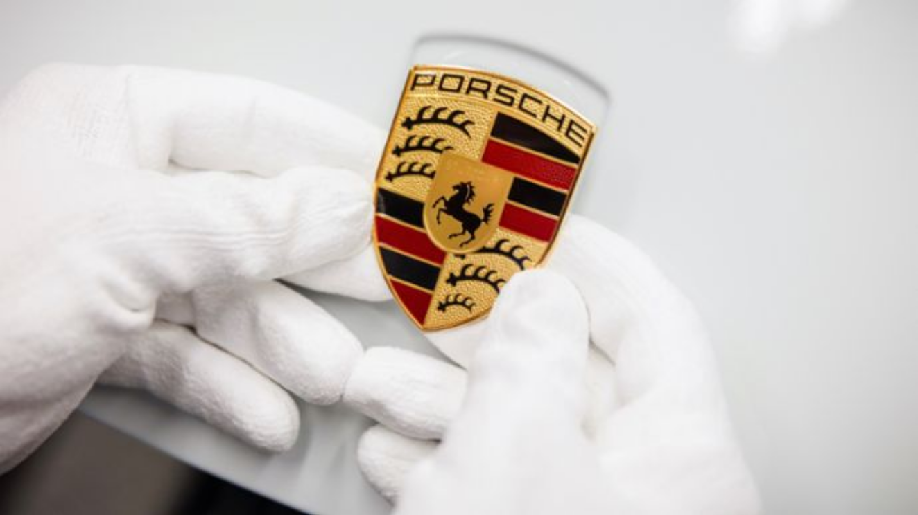 Detail Logo Of Porsche Nomer 53