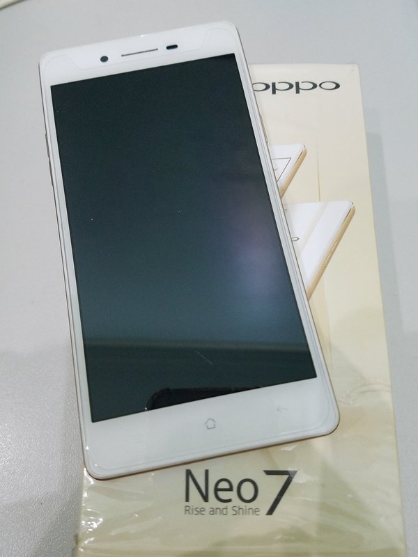 Detail Oppo Neo 7 Warna Putih Nomer 10