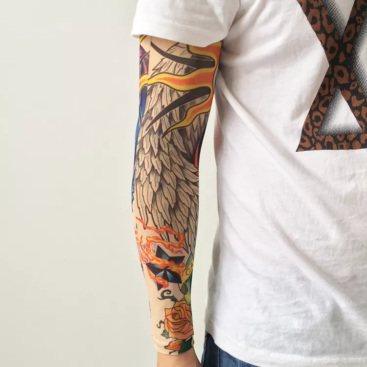 Detail Desain Tato Di Lengan Atas Nomer 37
