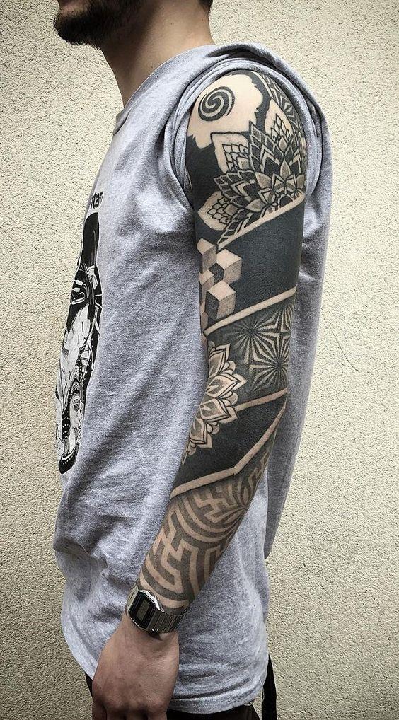 Detail Desain Tato Di Lengan Atas Nomer 45