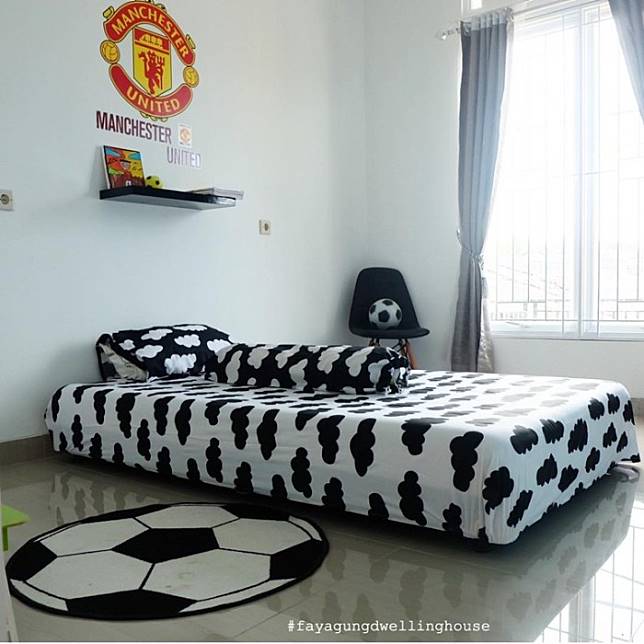 Detail Desain Tembok Kamar Manchester United Nomer 37