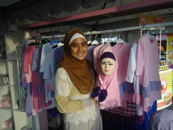 Detail Desain Toko Hijab Kecil Kecilan Nomer 17