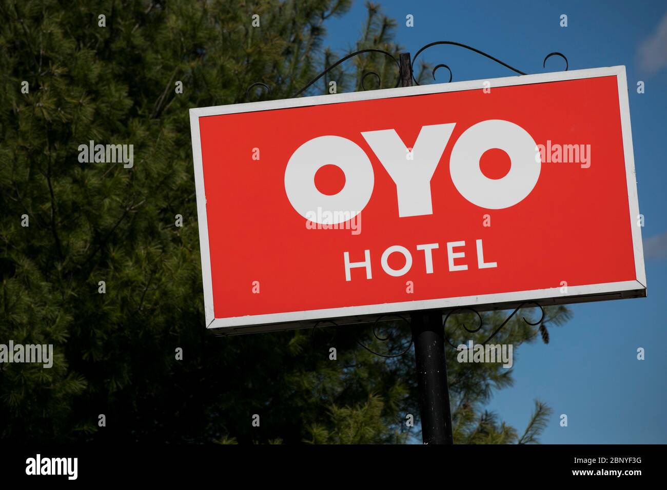 Detail Logo Oyo Hotel Nomer 14