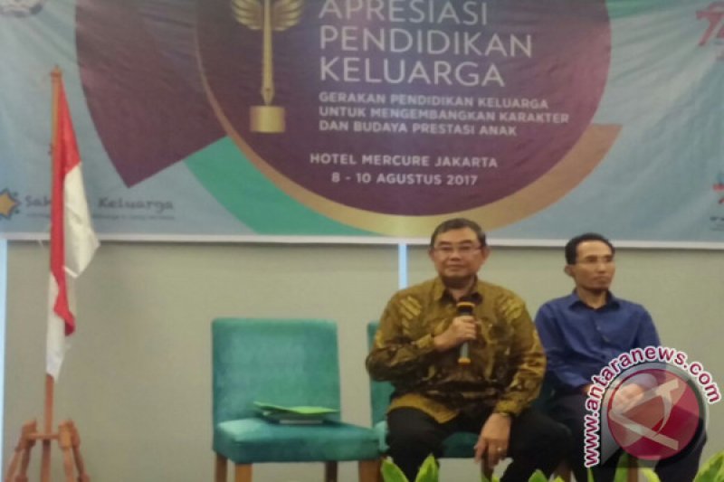 Detail Logo Pendidikan Keluarga Nomer 22