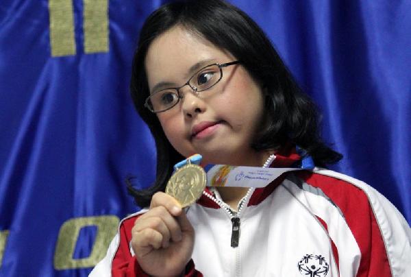 Detail Orang Yang Berprestasi Nomer 20