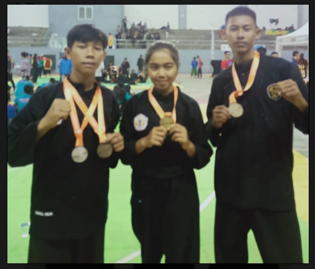Detail Orang Yang Berprestasi Nomer 46