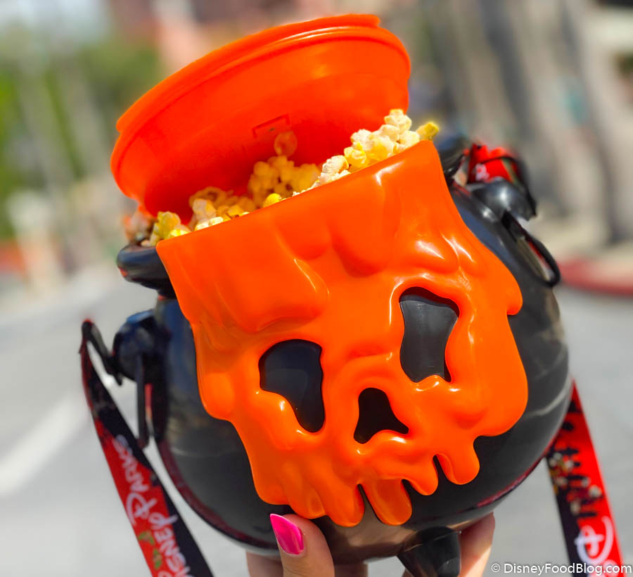 Detail Orange Cauldron Popcorn Bucket Nomer 3