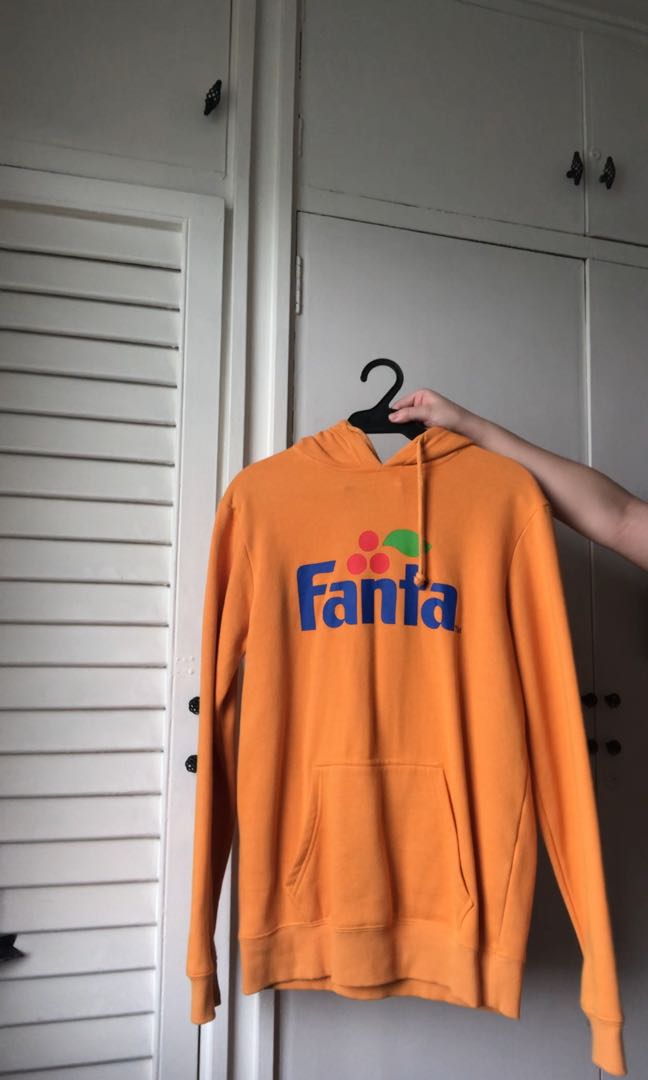 Detail Orange Fanta Hoodie Nomer 41