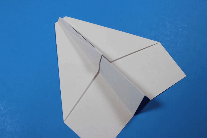Detail Origami Paper Airplane Nomer 26