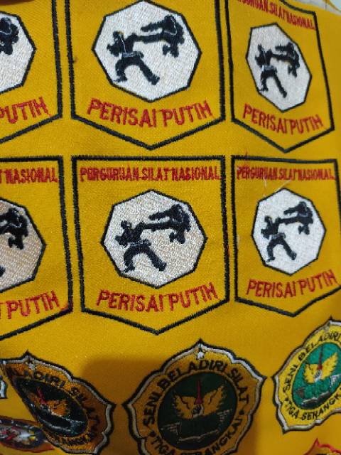 Detail Logo Perisai Putih Nomer 15