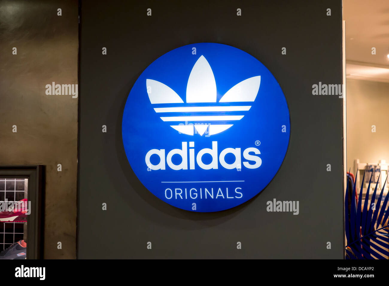 Detail Original Adidas Sign Nomer 48