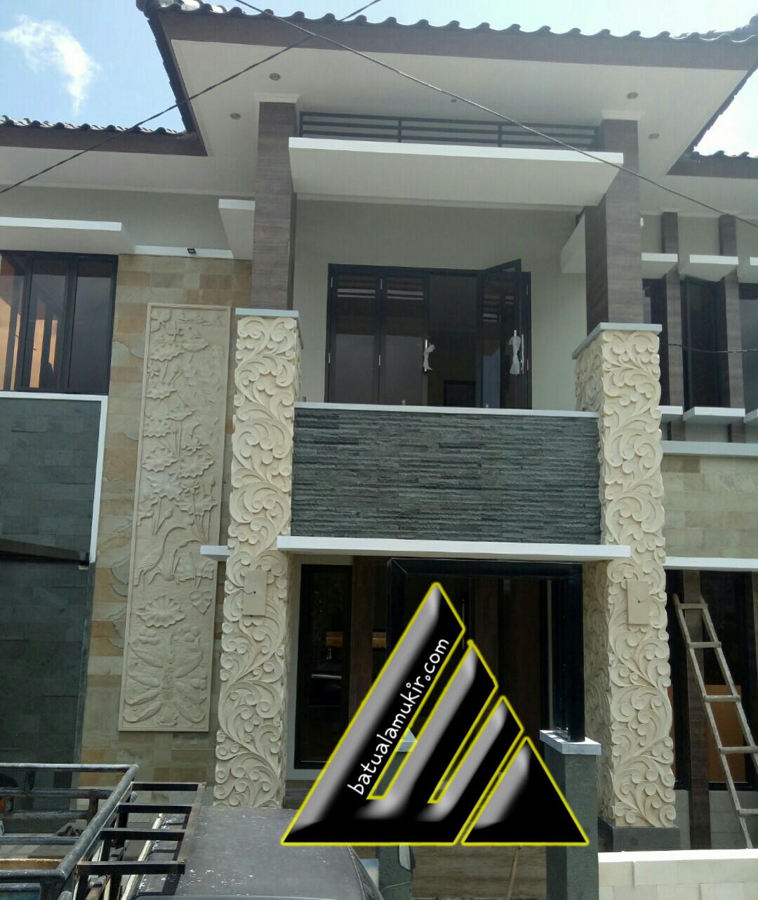 Detail Ornamen Dinding Depan Rumah Nomer 54