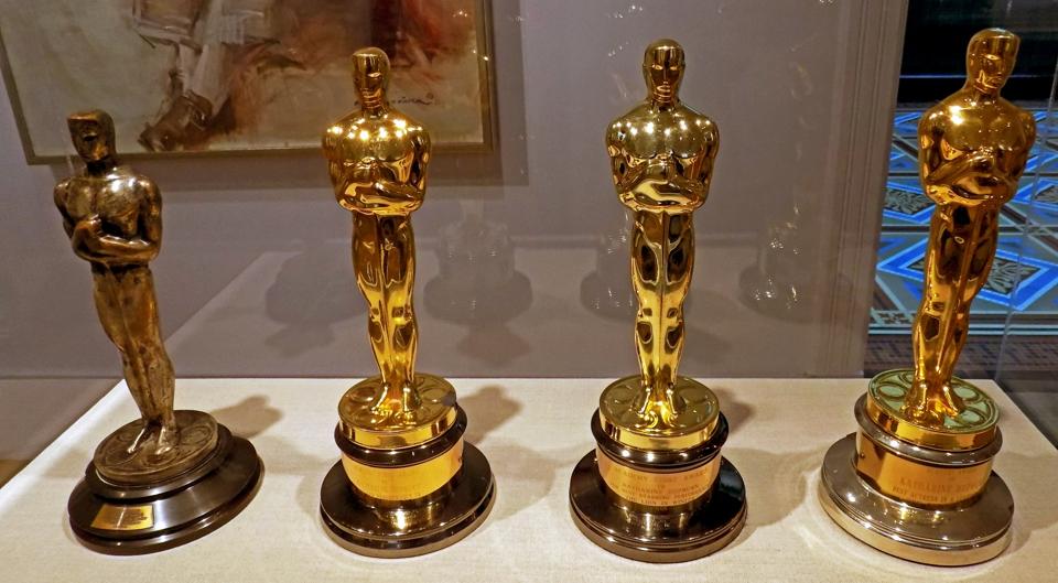 Detail Oscar Trophy Image Nomer 37