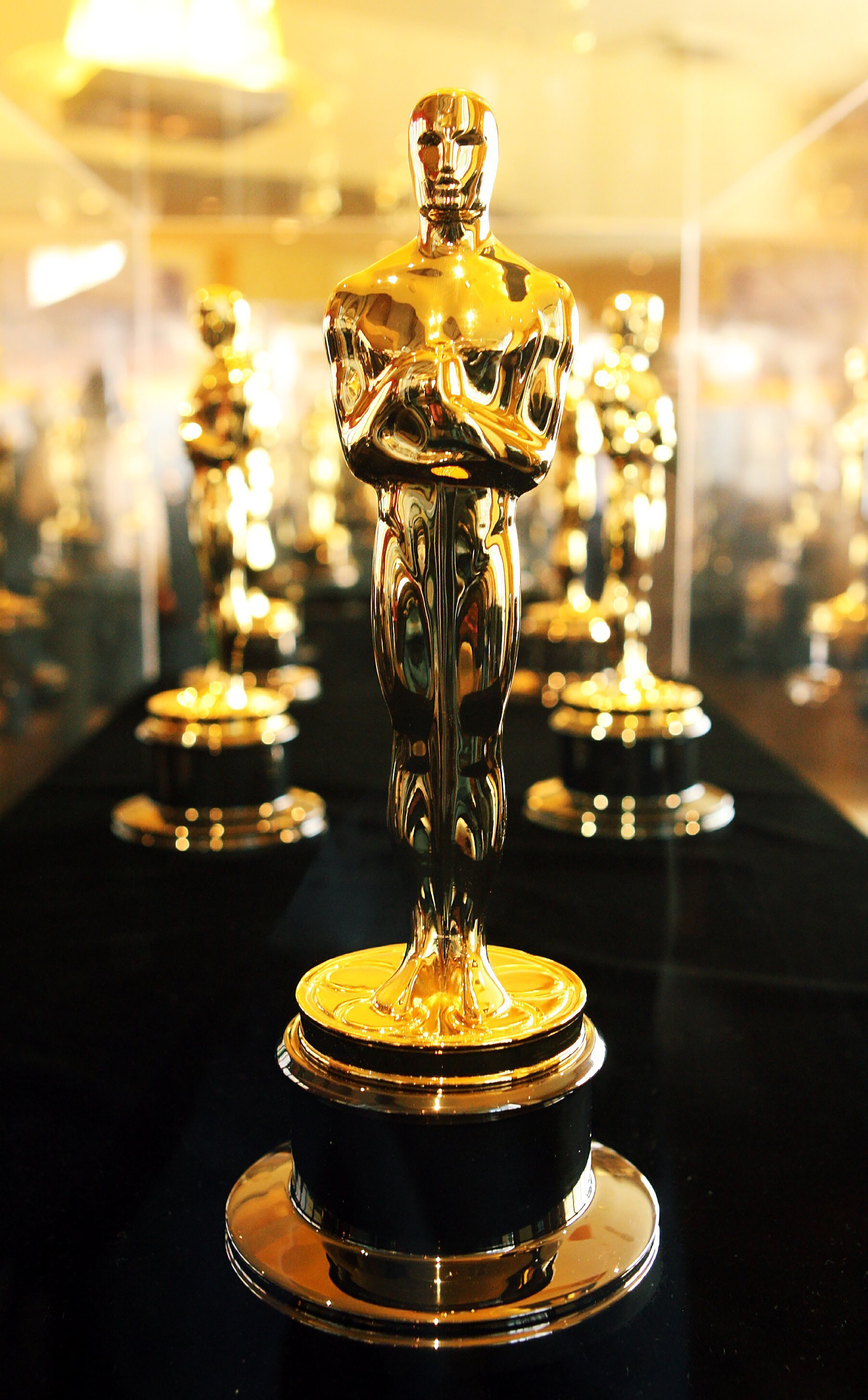 Detail Oscar Trophy Image Nomer 38