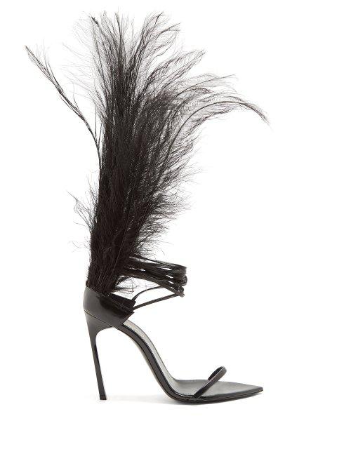 Detail Ostrich Feather Sandals Nomer 2