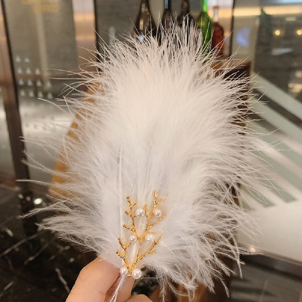 Detail Ostrich Feathers Hair Clips Nomer 51