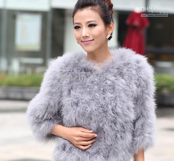 Detail Ostrich Fur Coat Nomer 59