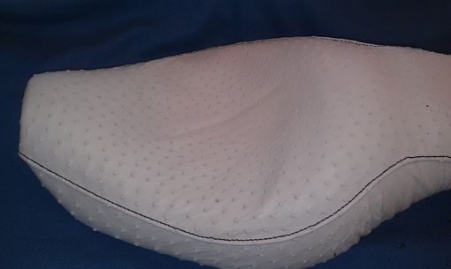 Detail Ostrich Skin Motorcycle Seat Nomer 6