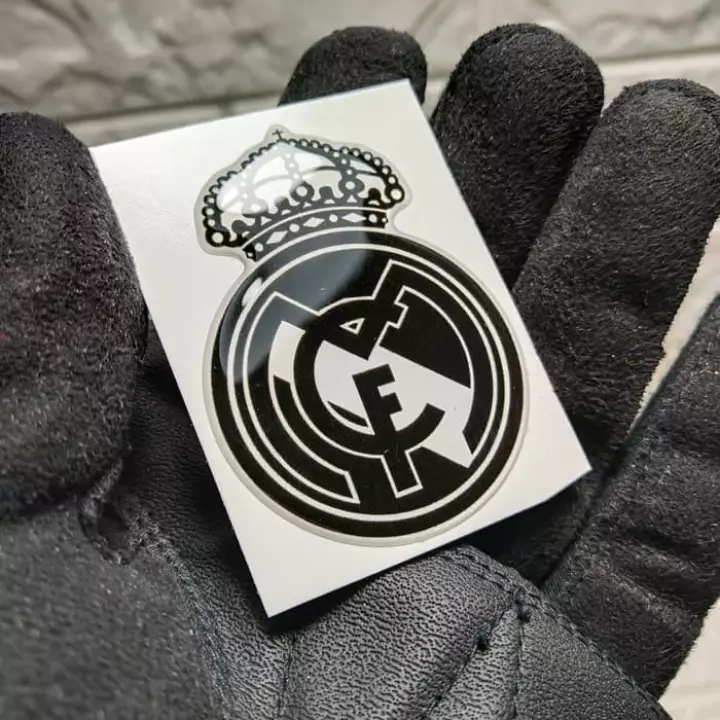 Detail Logo Real Madrid Hitam Putih Nomer 18