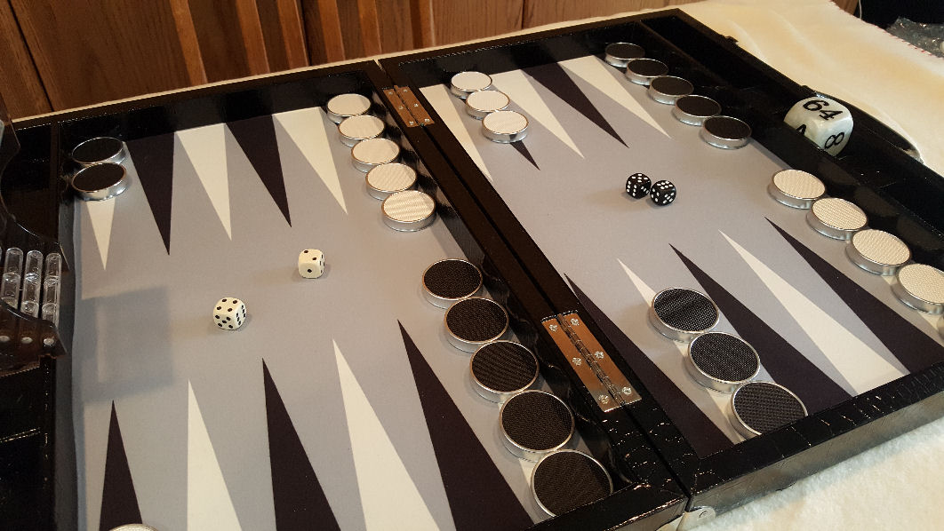 Detail P 40 Backgammon Nomer 20