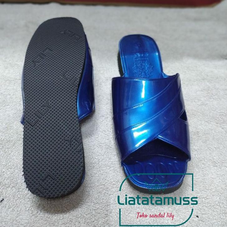 Detail Pabrik Sandal Lily Nomer 28